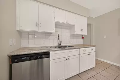 8402 Bascom Lane, Houston, TX 77080 - Photo 11