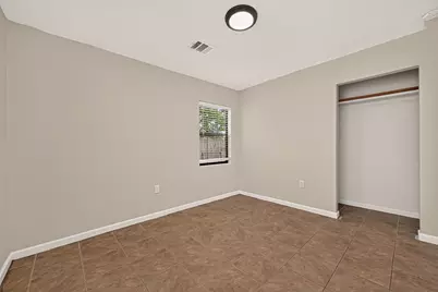 8402 Bascom Lane, Houston, TX 77080 - Photo 31