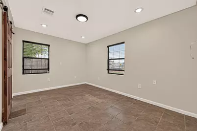 8402 Bascom Lane, Houston, TX 77080 - Photo 19