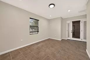 8402 Bascom Ln, Houston, TX 77080 - Photo 27