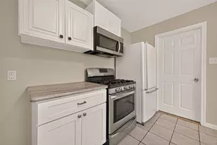 8402 Bascom Ln, Houston, TX 77080 - Photo 17
