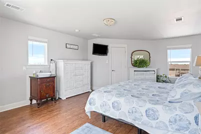 981 Sea Spray Drive, Crystal Beach, TX 77650 - Photo 21