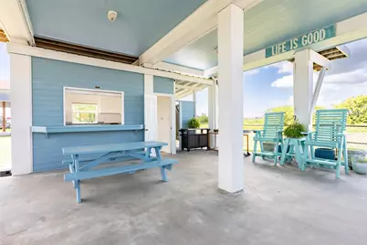 981 Sea Spray Drive, Crystal Beach, TX 77650 - Photo 37