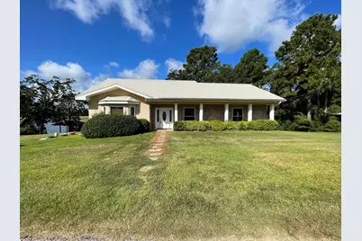 160 Lookout Point Drive, Grapeland, TX 75844 - Photo 1