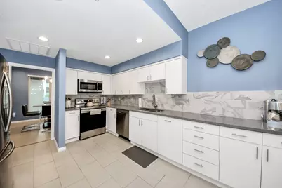 7655 S Braeswood Boulevard #10, Houston, TX 77071 - Photo 5