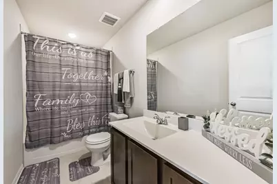 3607 Crosspointe Pass, Angleton, TX 77515 - Photo 35