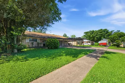 10026 Ney Street, Houston, TX 77034 - Photo 3