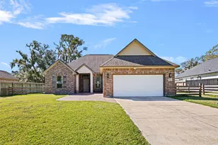 2234 Shalmar Dr, West Columbia, TX 77486 - Photo 1