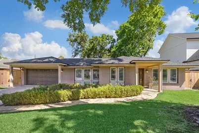 1918 De Milo Drive, Houston, TX 77018 - Photo 1