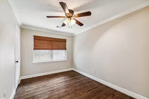 1918 De Milo Dr, Houston, TX 77018 - Photo 7