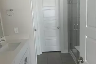 2410 Elliot Cyn Ln, Crosby, TX 77532 - Photo 5