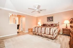 14710 Bramblewood Dr, Houston, TX 77079 - Photo 17