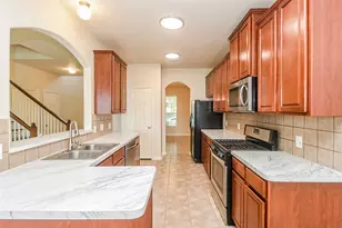 13111 Rippling Creek Ln, Pearland, TX 77584 - Photo 33