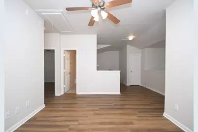 13111 Rippling Creek Lane, Pearland, TX 77584 - Photo 11
