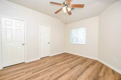 13111 Rippling Creek Lane, Pearland, TX 77584 - Photo 43