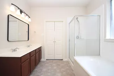 13111 Rippling Creek Lane, Pearland, TX 77584 - Photo 19