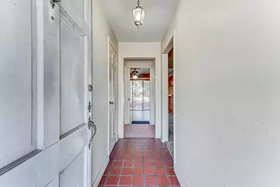 7131 Bellaire Boulevard, Houston, TX 77074 - Photo 5