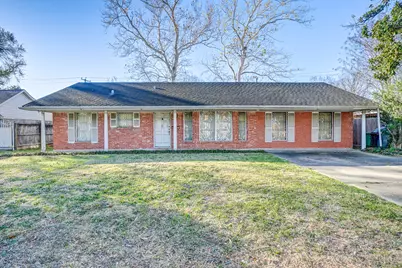 7131 Bellaire Boulevard, Houston, TX 77074 - Photo 1