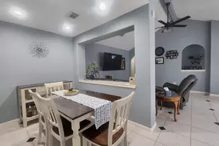 13715 Vickston Ln, Houston, TX 77014 - Photo 5