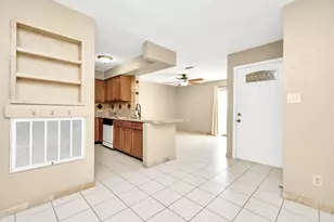 2501 Gulf Freeway, Dickinson, TX 77539 - Photo 3