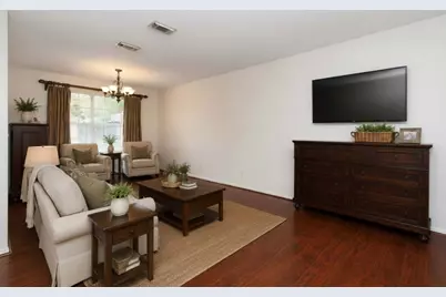 3206 Settlers Way Boulevard, Sugar Land, TX 77479 - Photo 3