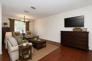 3206 Settlers Way Blvd, Sugar Land, TX 77479 - Photo 3