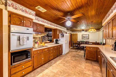 4821 County Road 288, Angleton, TX 77515 - Photo 17