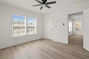 2817 Winbern St, Houston, TX 77004 - Photo 11