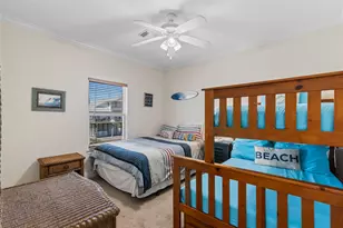 13819 Mutiny Ln, Galveston, TX 77554 - Photo 15