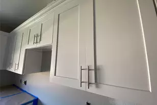 13926 Leabrandon Ln, Houston, TX 77045 - Photo 9