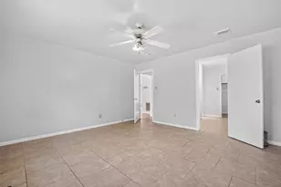 6510 Grand Haven Dr, Houston, TX 77088 - Photo 33