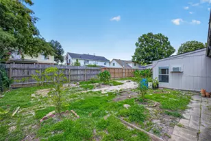 6510 Grand Haven Dr, Houston, TX 77088 - Photo 45