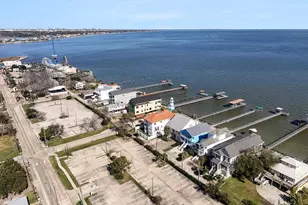 503 Bay Ave, Kemah, TX 77565 - Photo 45