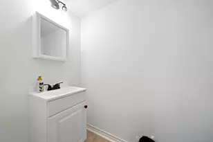 3919 Fairmont Pkwy, Pasadena, TX 77504 - Photo 11