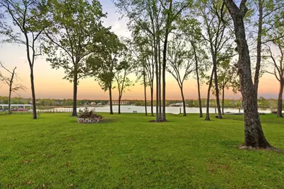 18848 Harbor Side Boulevard, Montgomery, TX 77356 - Photo 39