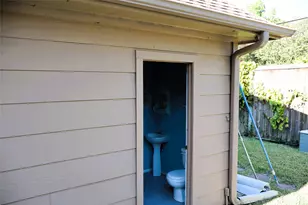 13302 Autumn Valley Dr, Cypress, TX 77429 - Photo 15