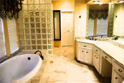 13302 Autumn Valley Drive, Cypress, TX 77429 - Photo 9