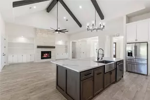 8798 Grand Lake Estates Dr, Montgomery, TX 77316 - Photo 13