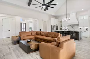 8798 Grand Lake Estates Dr, Montgomery, TX 77316 - Photo 11
