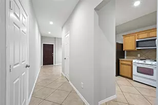 17215 Kobuk Valley Cir, Humble, TX 77346 - Photo 5