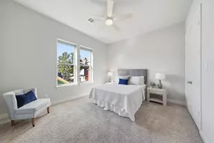 1360 W 25th St, Houston, TX 77008 - Photo 19