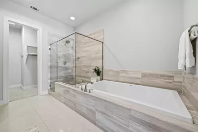 1360 W 25th Street, Houston, TX 77008 - Photo 17