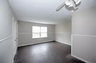 1211 1st Ave N, Texas City, TX 77590 - Photo 7