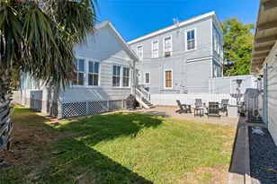 923 Church St, Galveston, TX 77550 - Photo 31