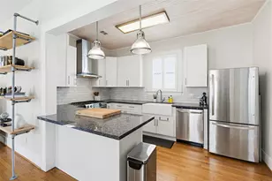 923 Church St, Galveston, TX 77550 - Photo 13