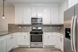 401 S Blackwell St, La Porte, TX 77571 - Photo 7