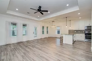 401 S Blackwell St, La Porte, TX 77571 - Photo 13