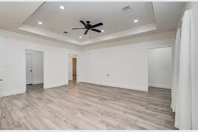 401 S Blackwell Street, La Porte, TX 77571 - Photo 15