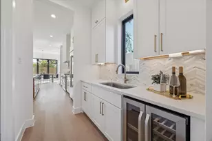 1225 Du Barry Ln, Houston, TX 77018 - Photo 9