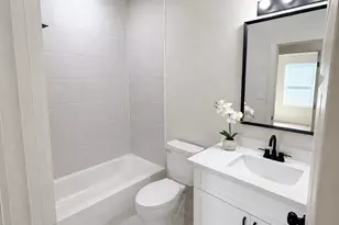 1914 Roosevelt St, Houston, TX 77012 - Photo 7